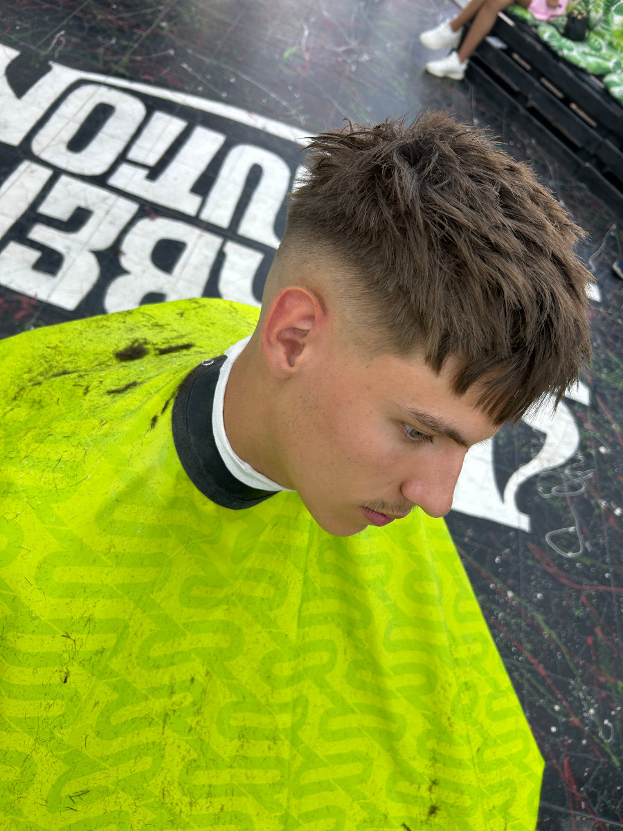 Portofoliu Salon Infrumusetare Podari - Barber Evolution- Andrei